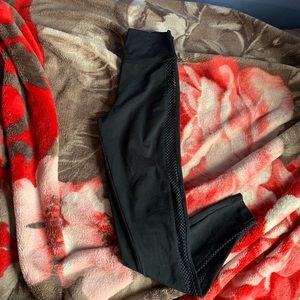 Bombshell mohawk leggings